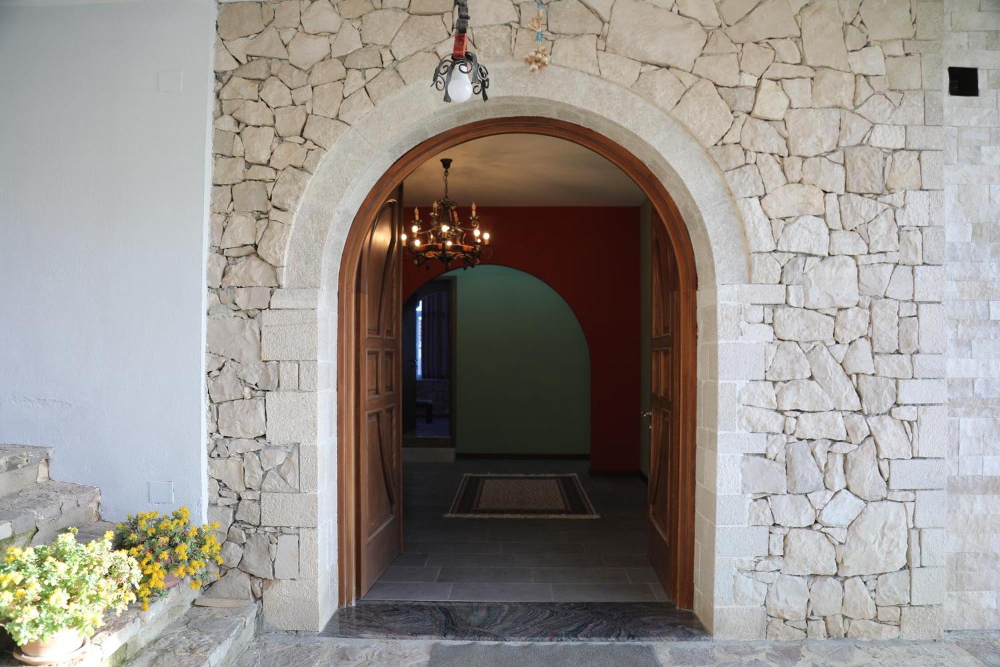 Pamja E Qyteteve Otel Krujë Dış mekan fotoğraf