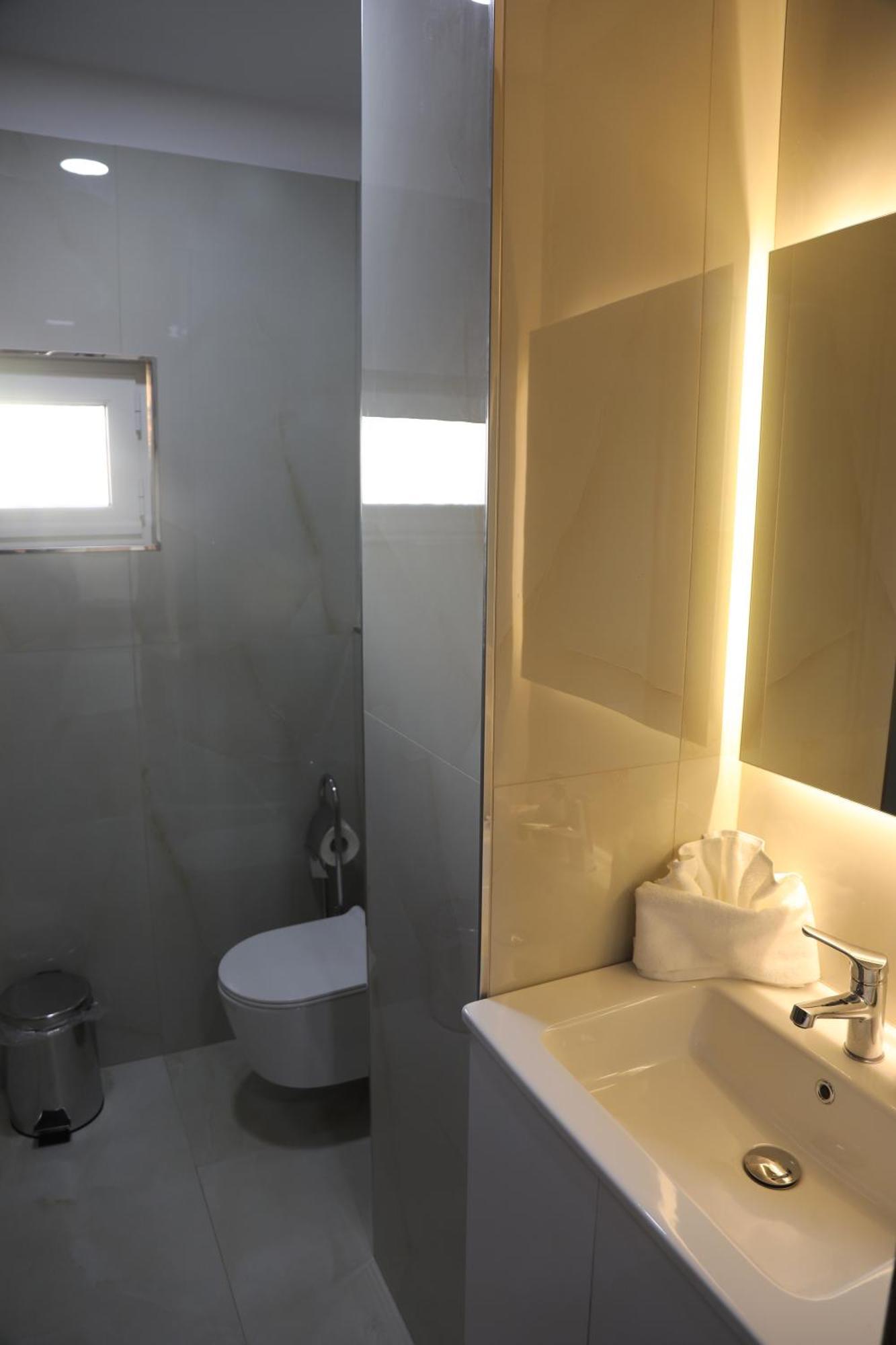 Pamja E Qyteteve Otel Krujë Dış mekan fotoğraf